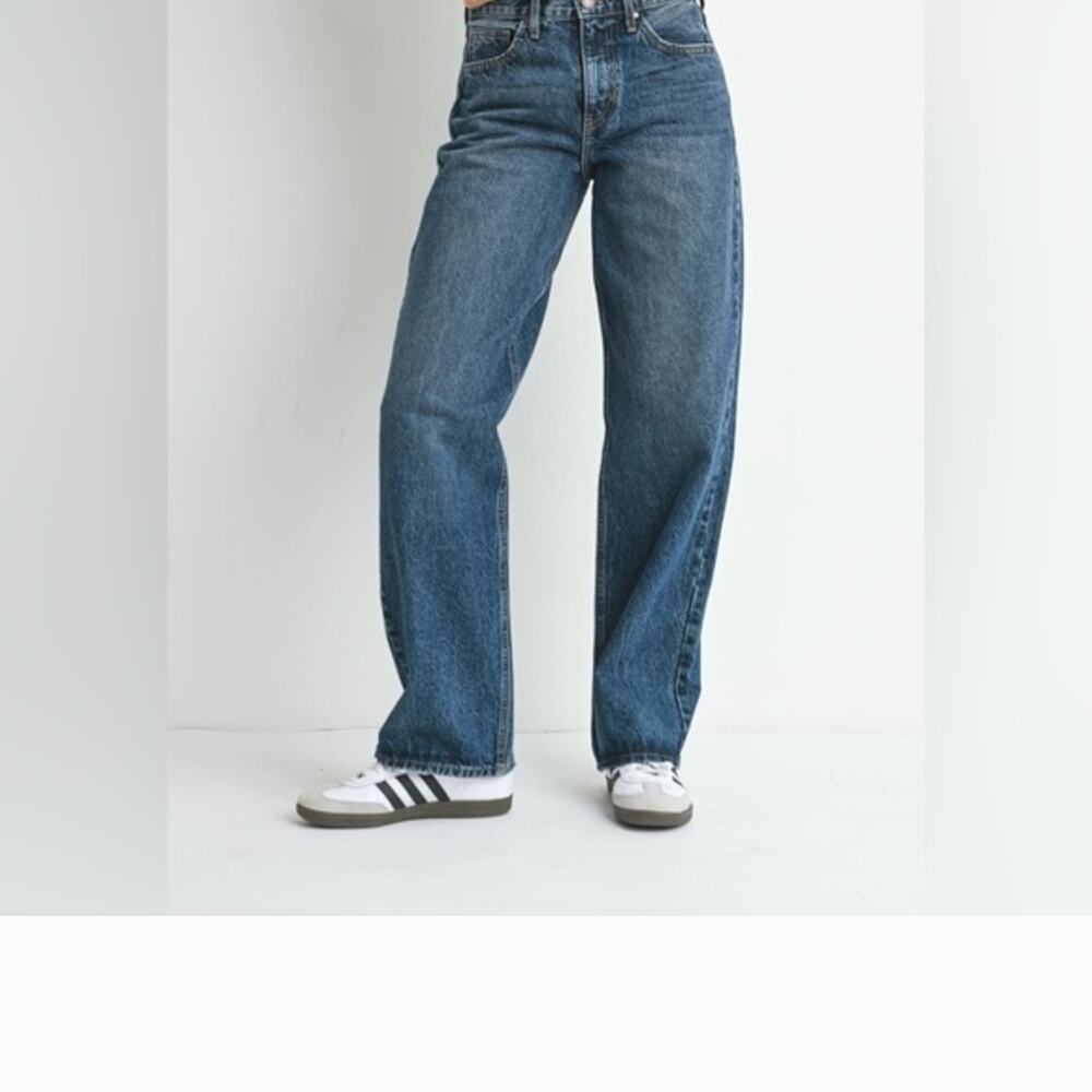 Just Black Denim Retro Straight Jeans - Size 26 (Measures 28" Waist)